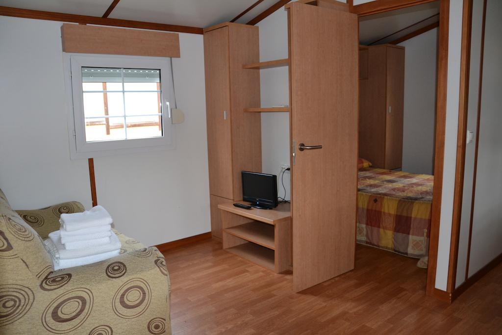 Camping Fuentes Blancas Burgos Room photo